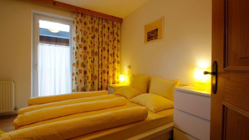 Haus Alpenglueck Apartamento Kaunertal Quarto foto