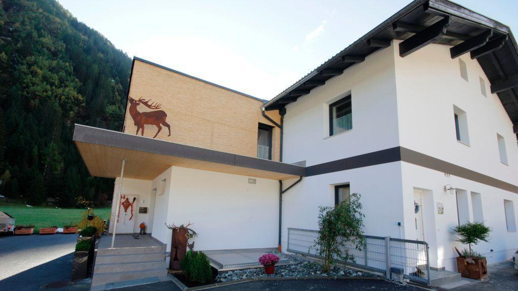 Haus Alpenglueck Apartamento Kaunertal Exterior foto